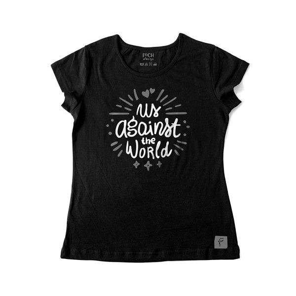 Czarna super koszulka na Walentynki. Nadruk: Us against the world. Dla dwojga na rocznicę - wersja damska.